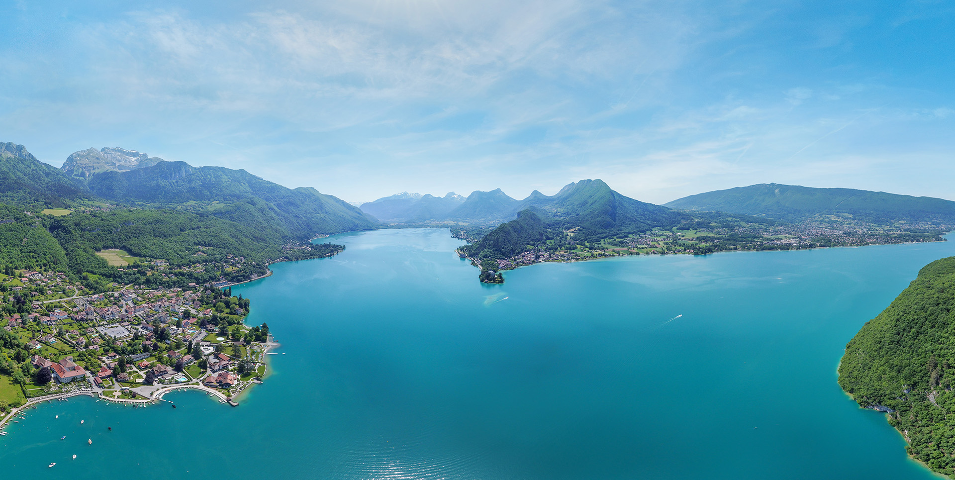 Drone 360 : La rive est du Lac d'Annecy à 360°