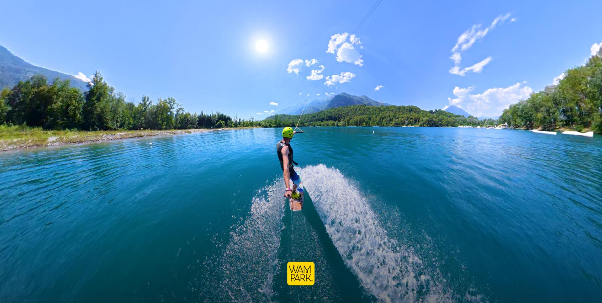 Wakeboard en immersion : vivez l'expérience 360° au téléski nautique WAM Park Savoie
